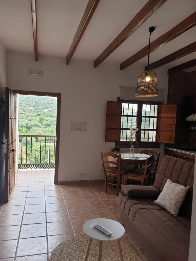 Apartamentos Vilo, Axarquia Rural Los Baños de Vilo エクステリア 写真